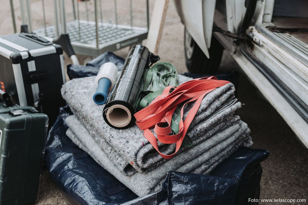 professionelle-umzugsdienstleistungen-transport-entrümpelung