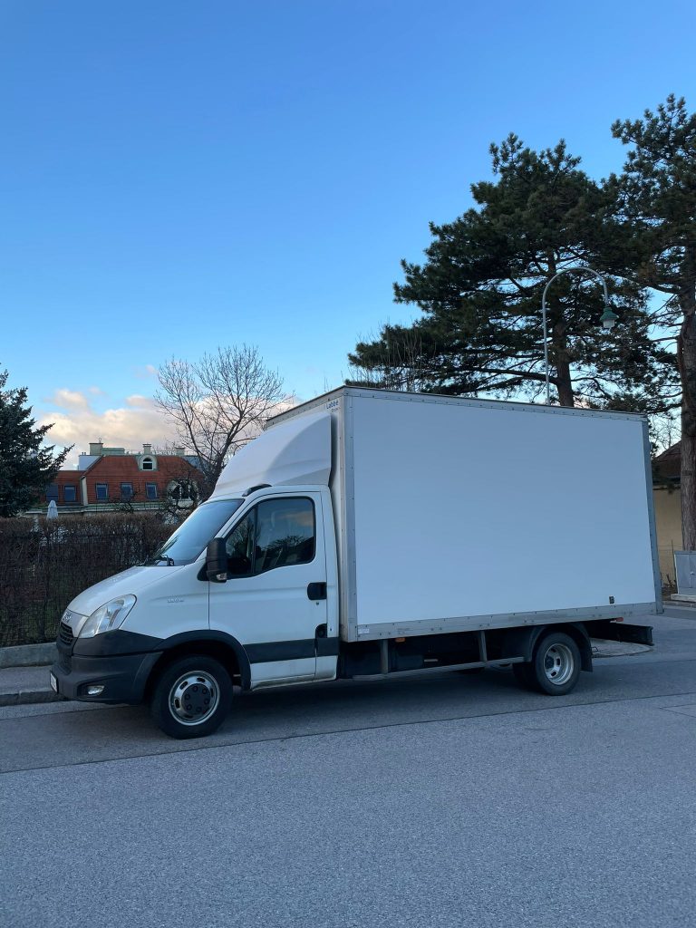 professionelle-umzugsdienstleistungen-transport-entrümpelung